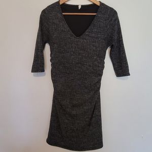Pinkblush maternity gray fitted dress. SIZE MEDIUM